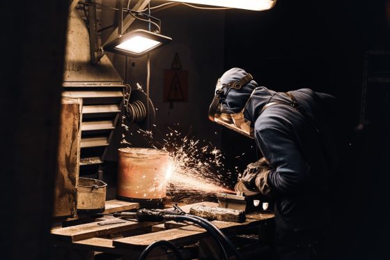 Metal İşleme Sanatı: Efsanevi Sanatçıların Eserleri ve Yaratıcı İnspirasyon
